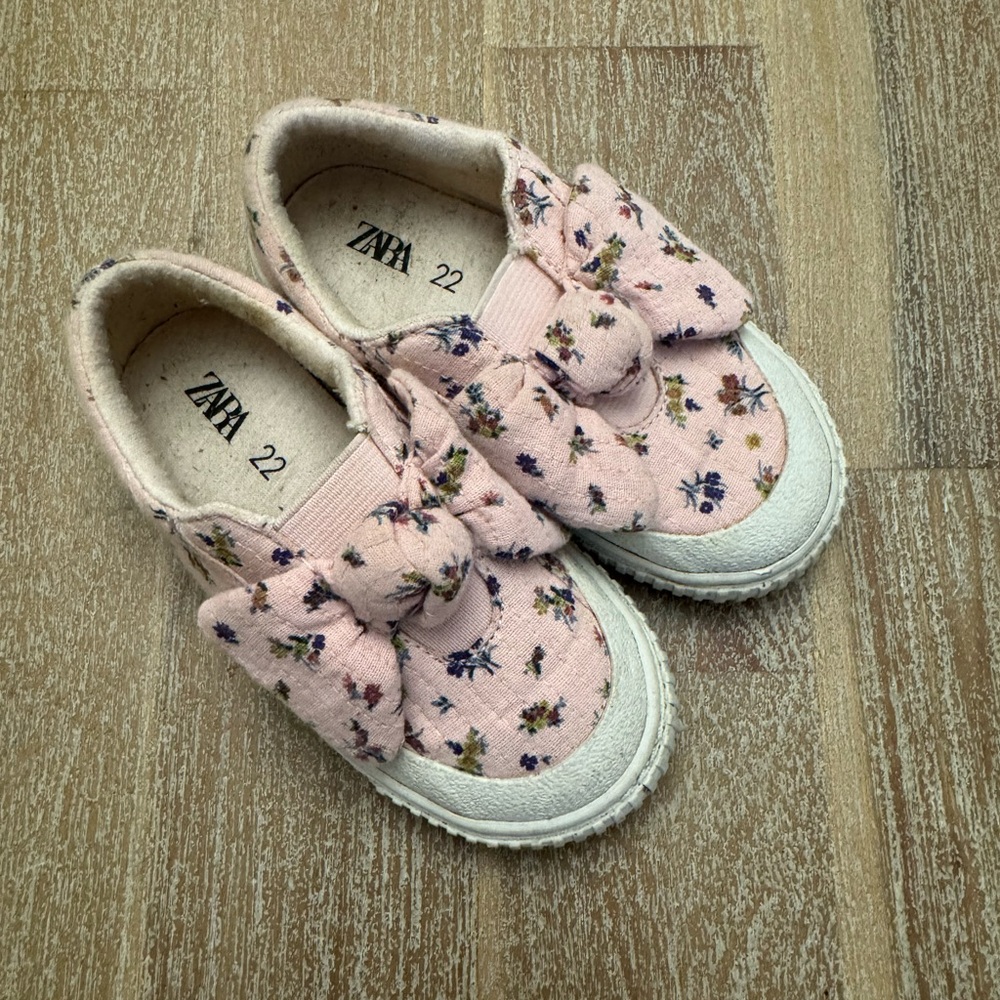 Zara Pink Toddler Runners Slip On Shoes 22